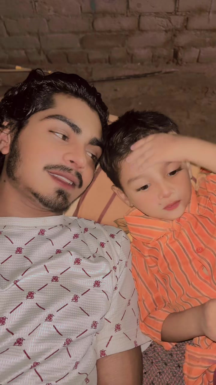 @معصوم پرندہ ظالم شکاری🦜🐦🥷