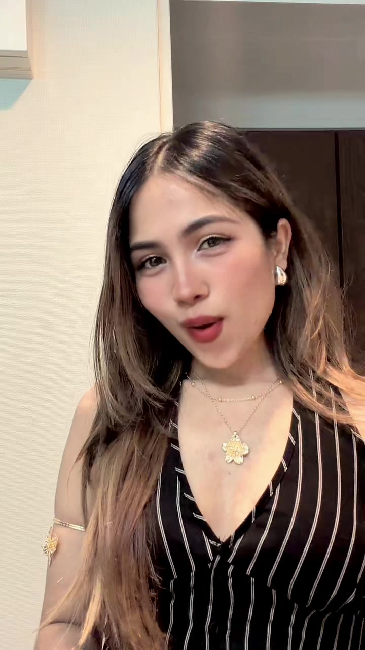 @Aneesa ❤️🦋