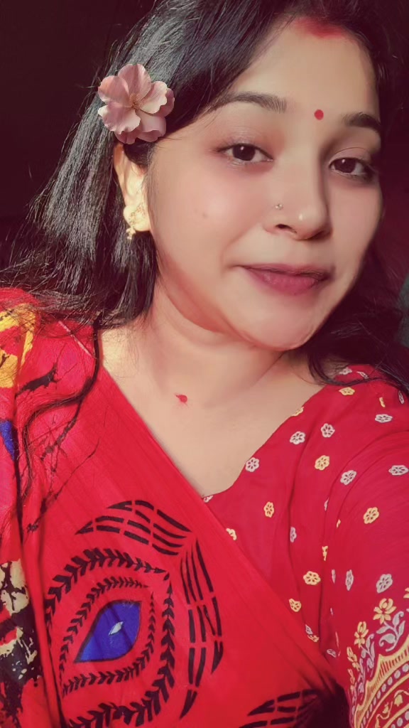 @👑রানী👑