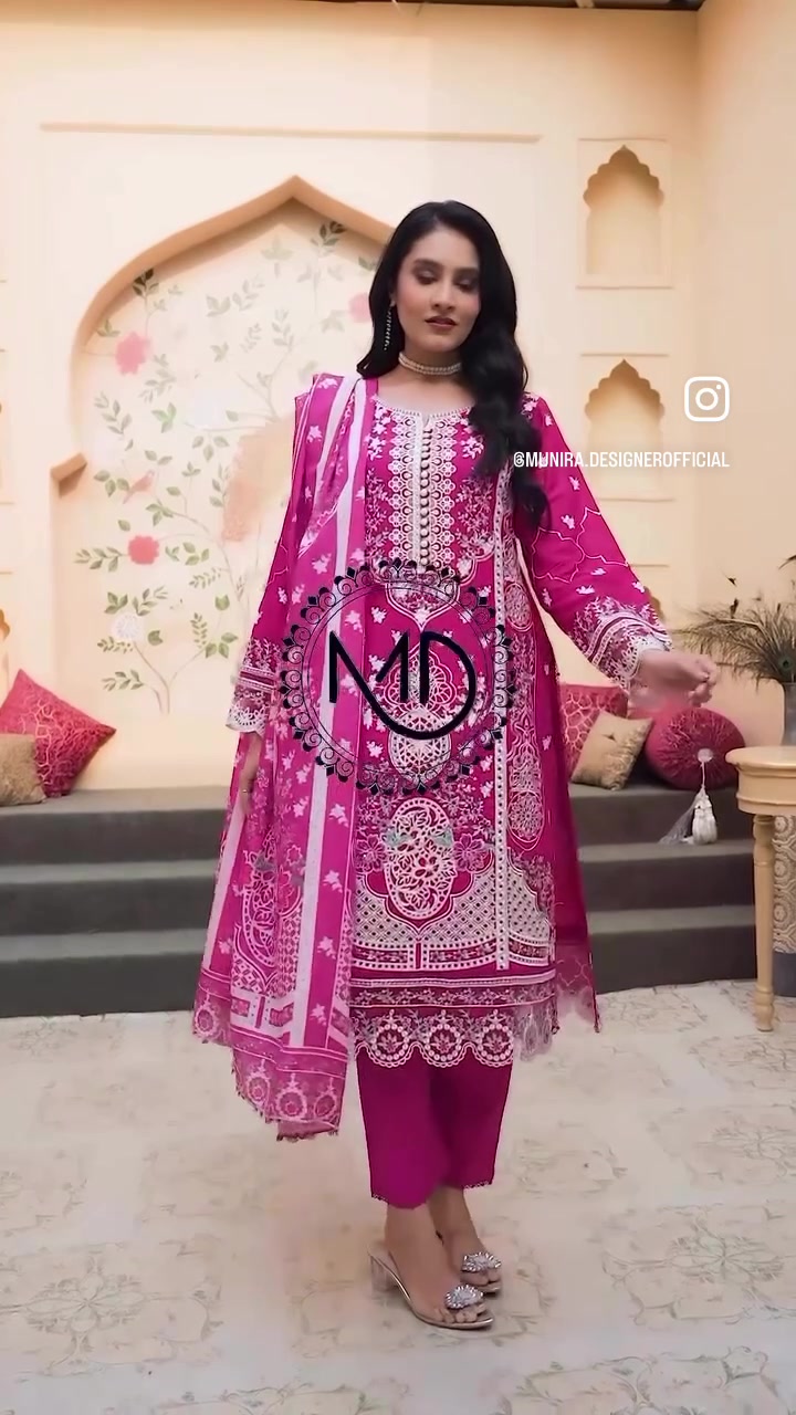 @Fouziadressboutique