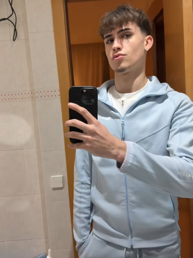 @🥊💸