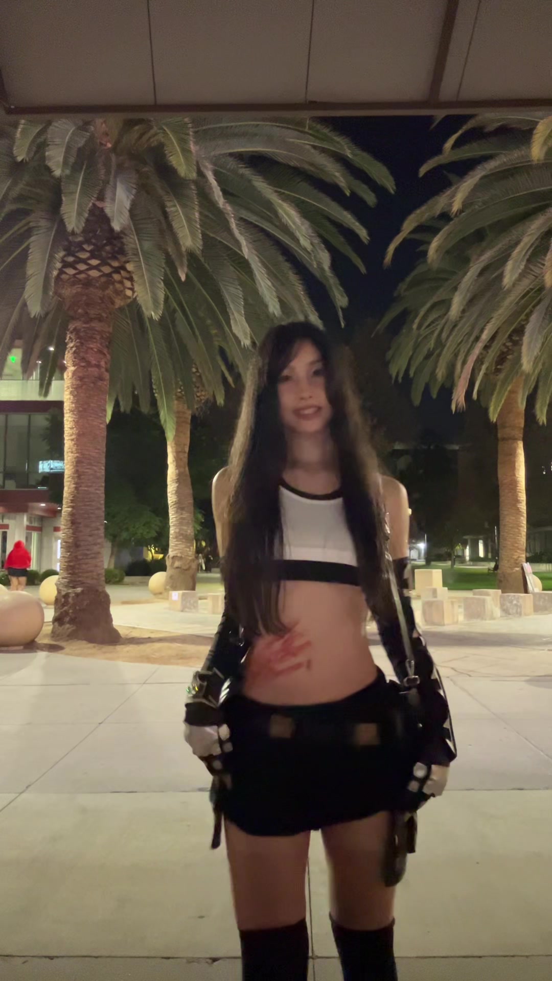 @笑里