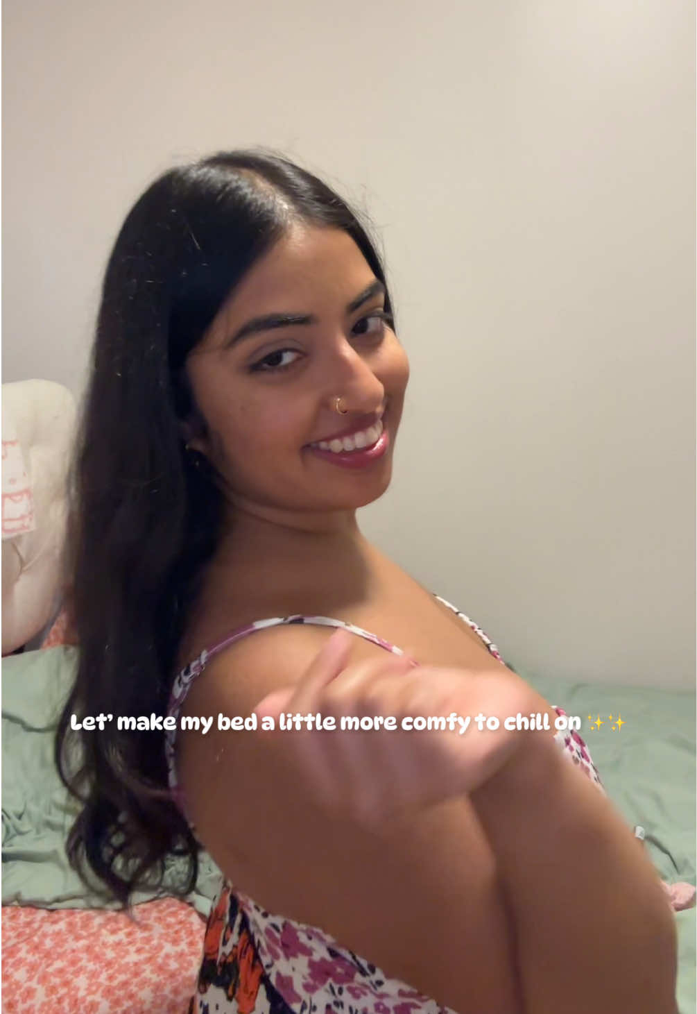 @mooncrumbsss
