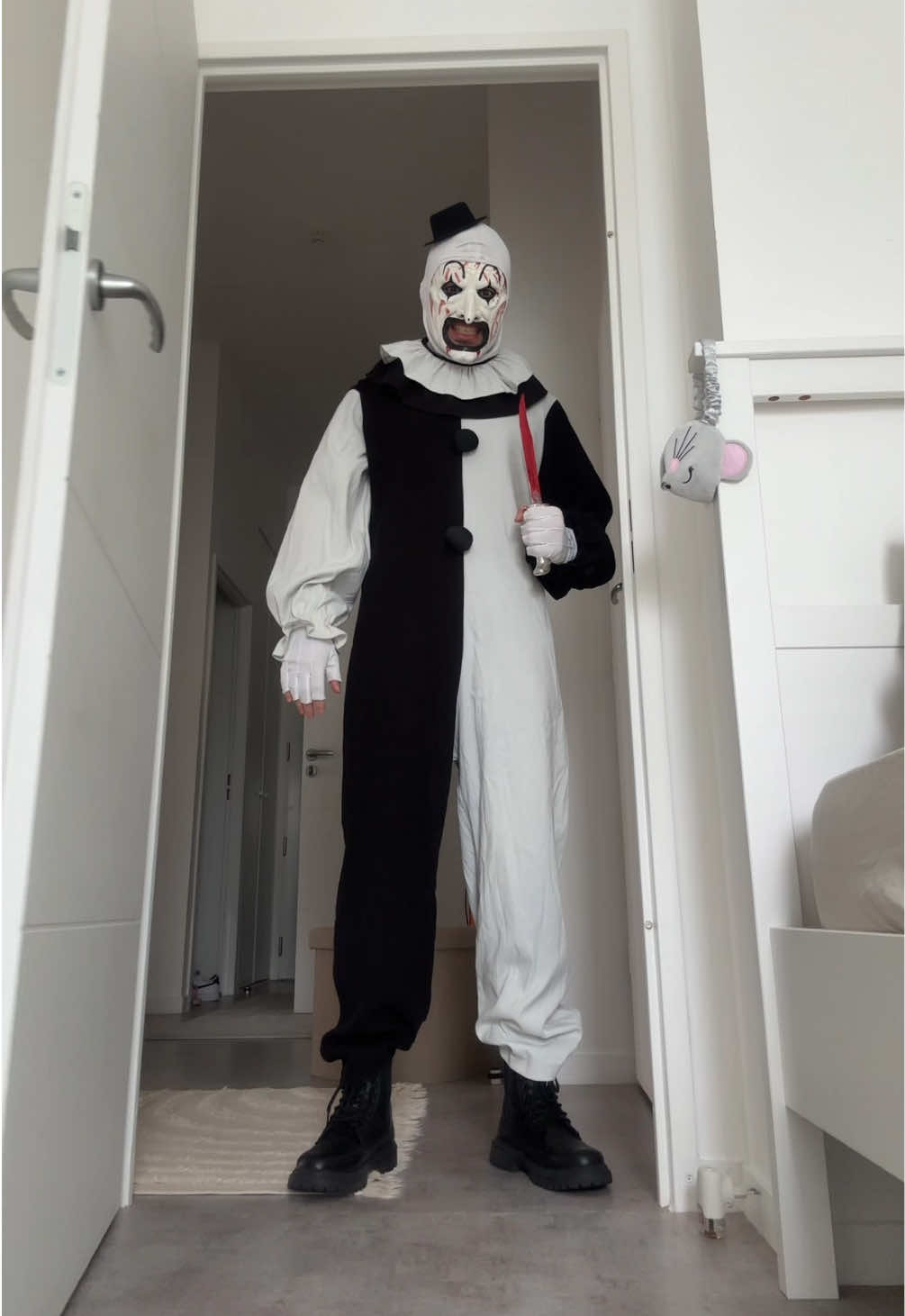 @𝐓𝐡𝐞&nbsp;𝐆𝐡𝐨𝐬𝐭𝐟𝐚𝐜𝐞