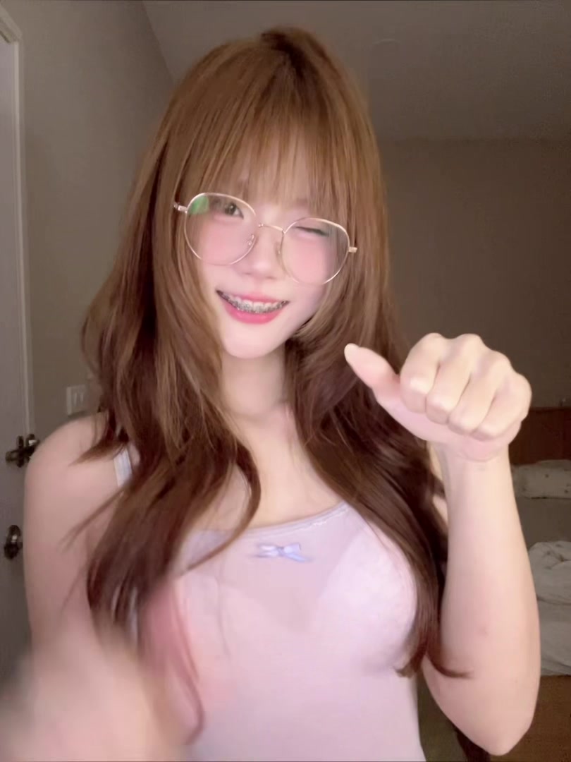 @babyyjeenee