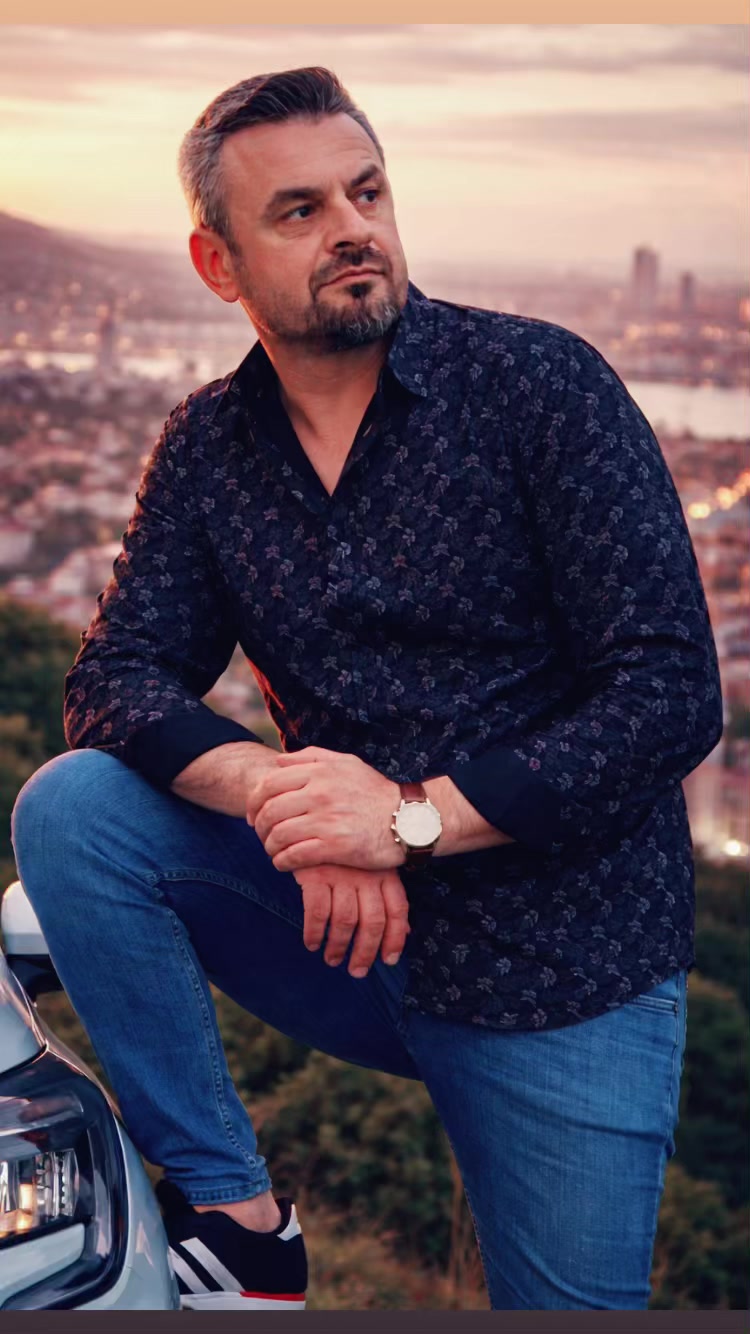 @Necmi Adalı