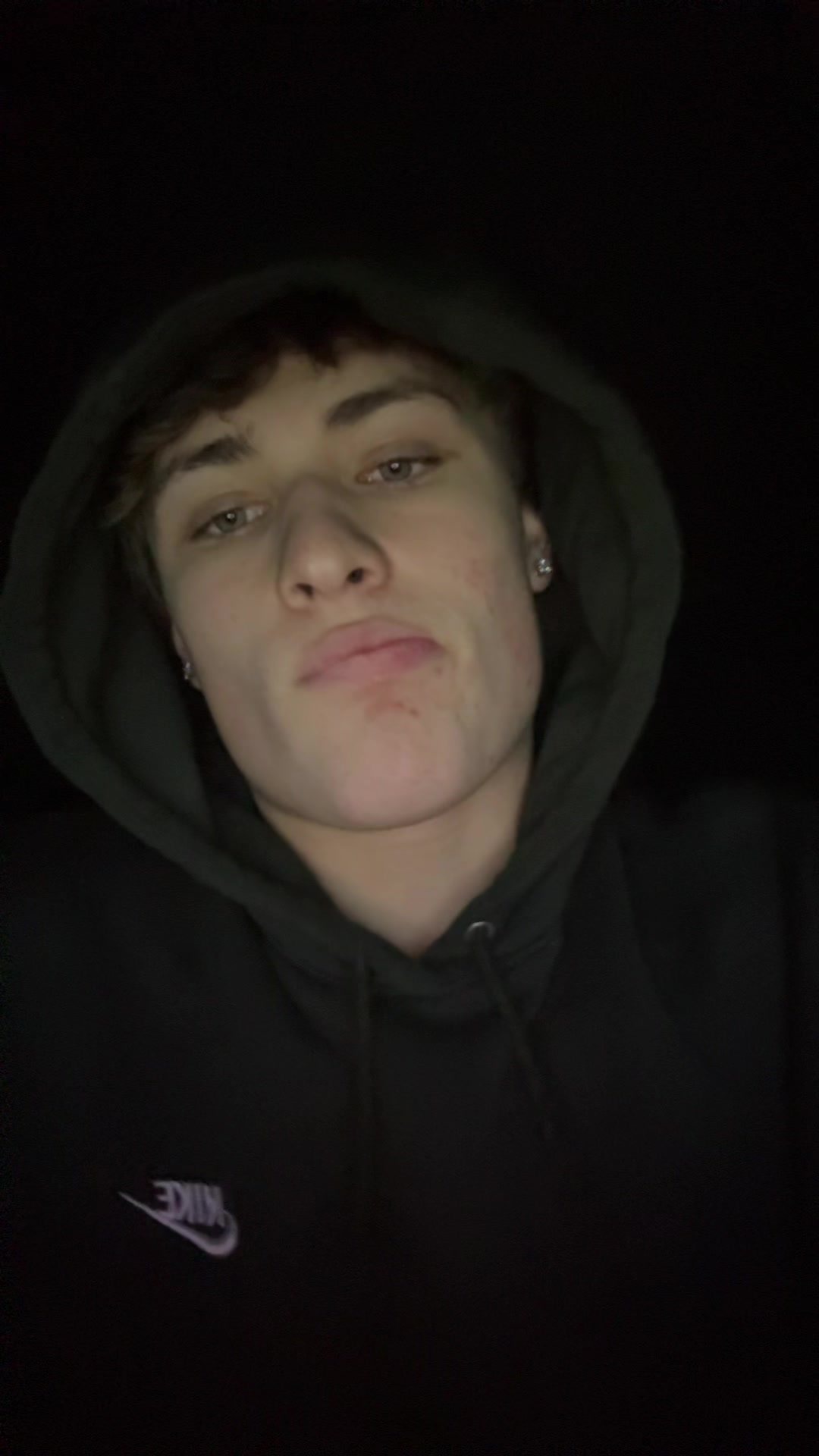 @j