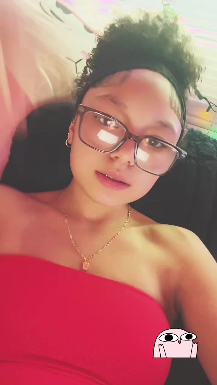 @Laylah_123