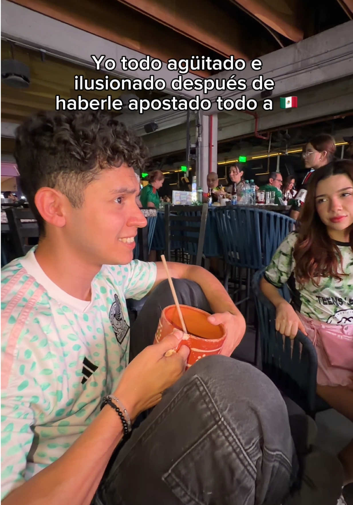 @Criscasas98