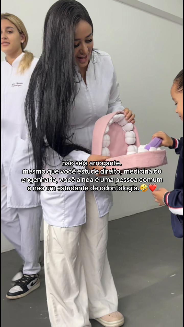 @euvivian_cruz2