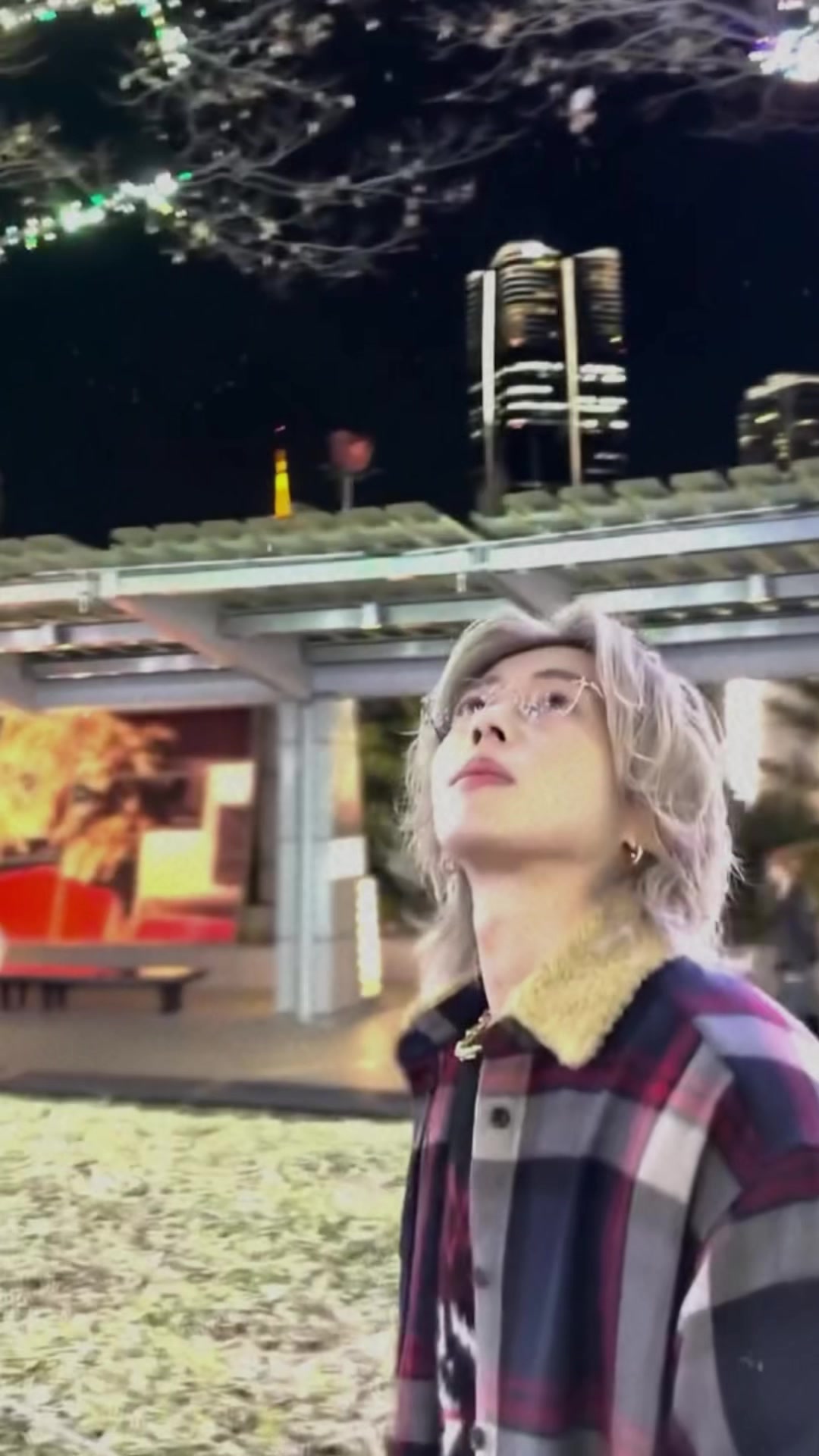 @星