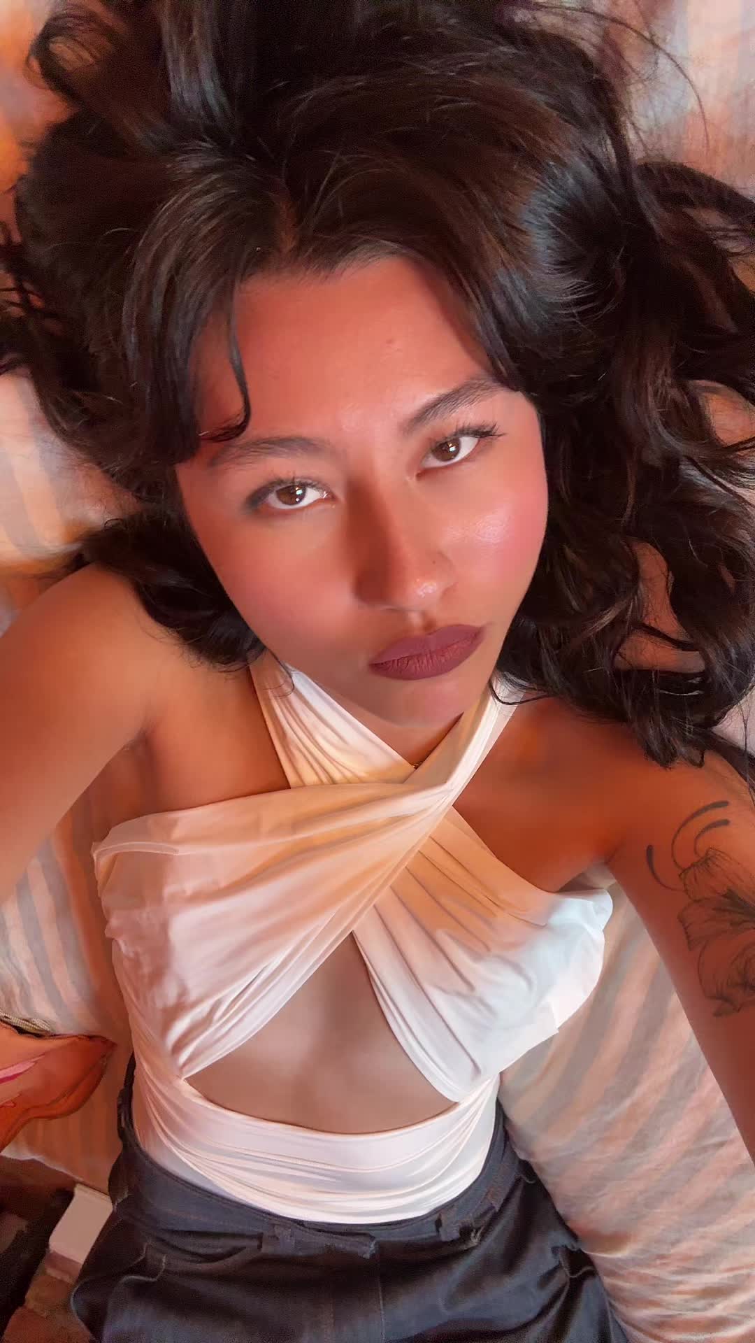 @violet