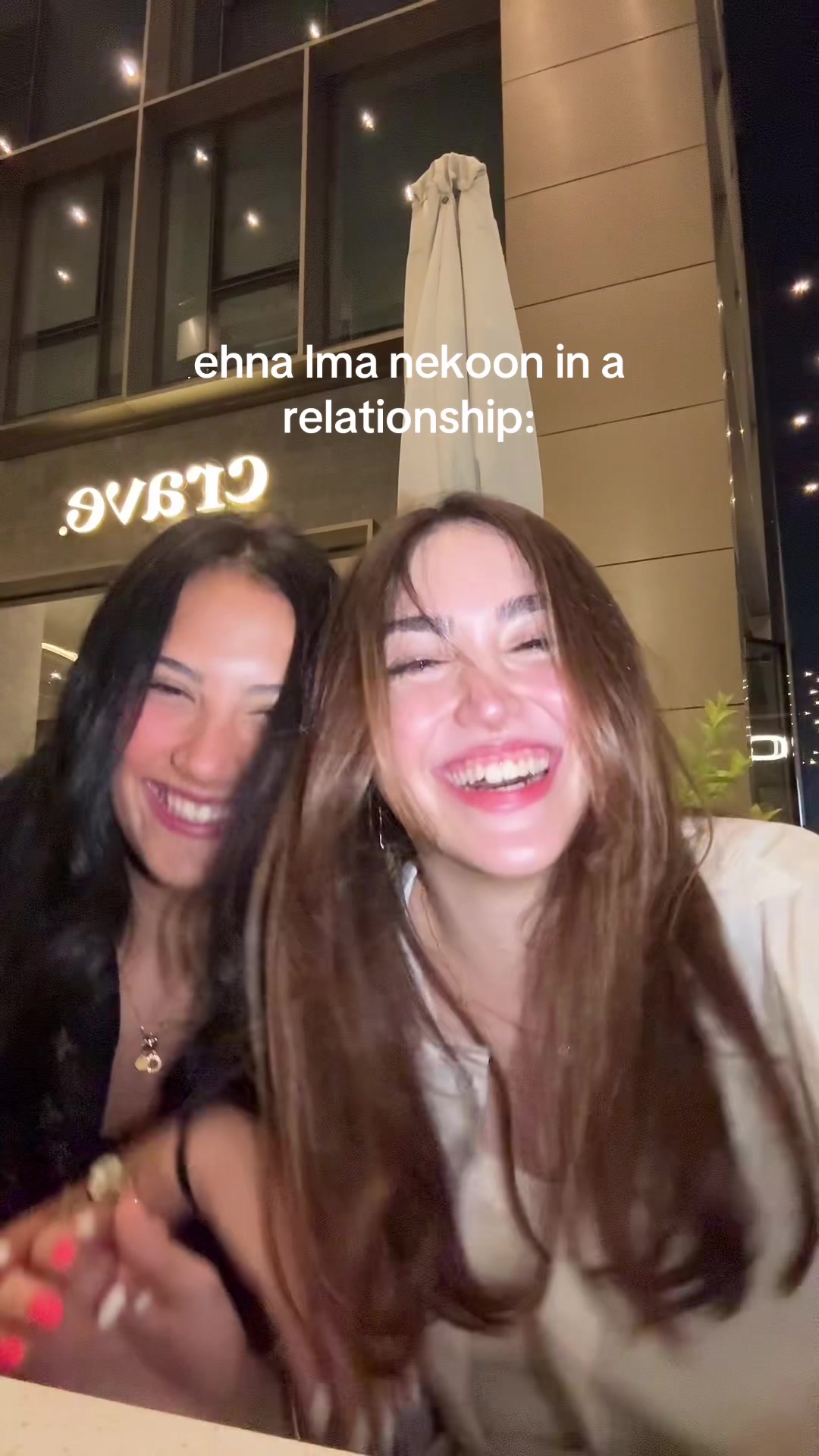 @Lola