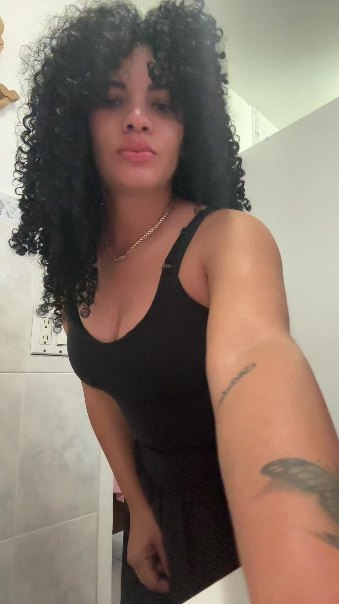 @Yessi la mulatica