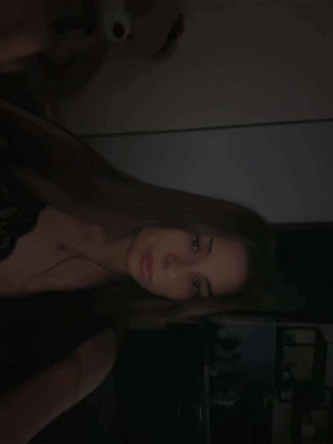 @r_0_m_A_n_0_v_A