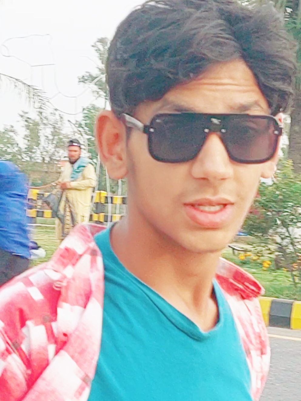 @Riaz Goree 433