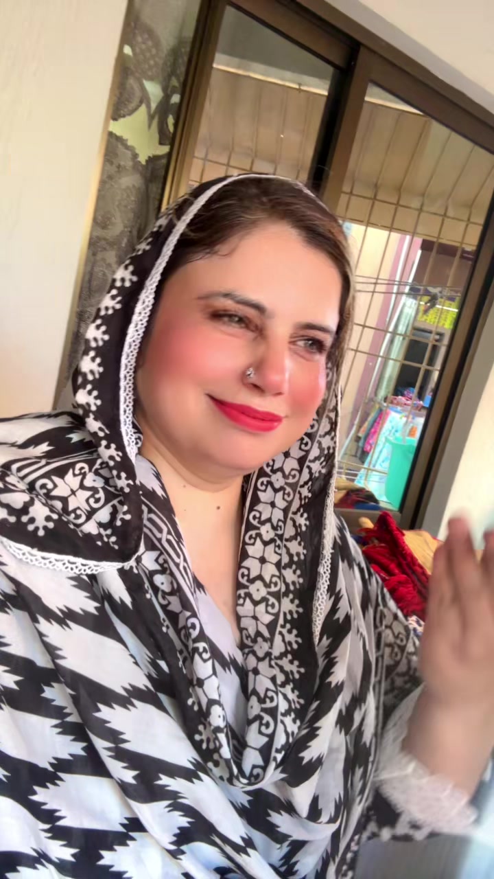 @Munazza rizvi Official