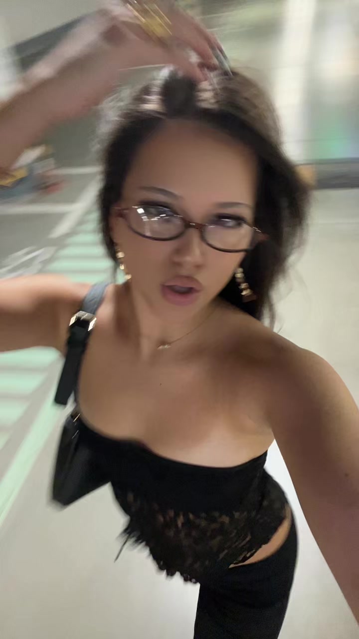 @raskoviceelena