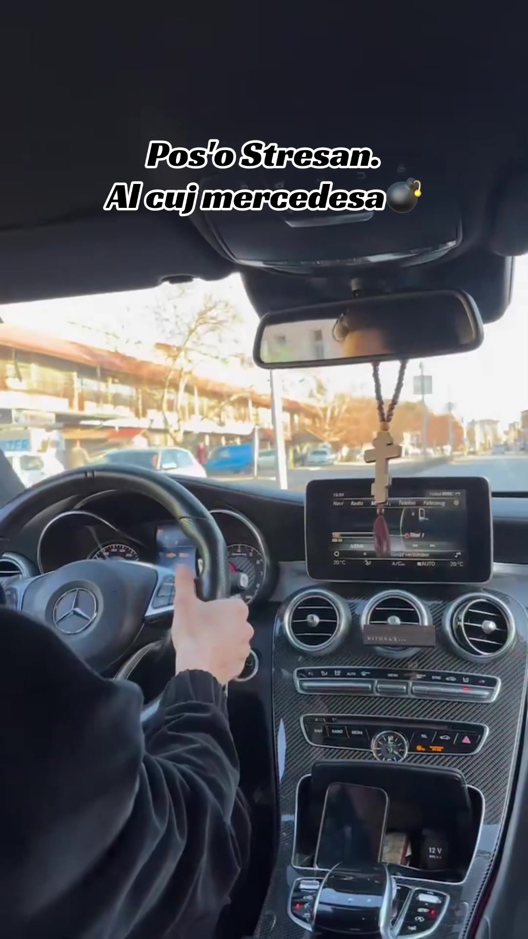 @𝗖𝗮𝗿𝘀𝘀_𝗽𝗻