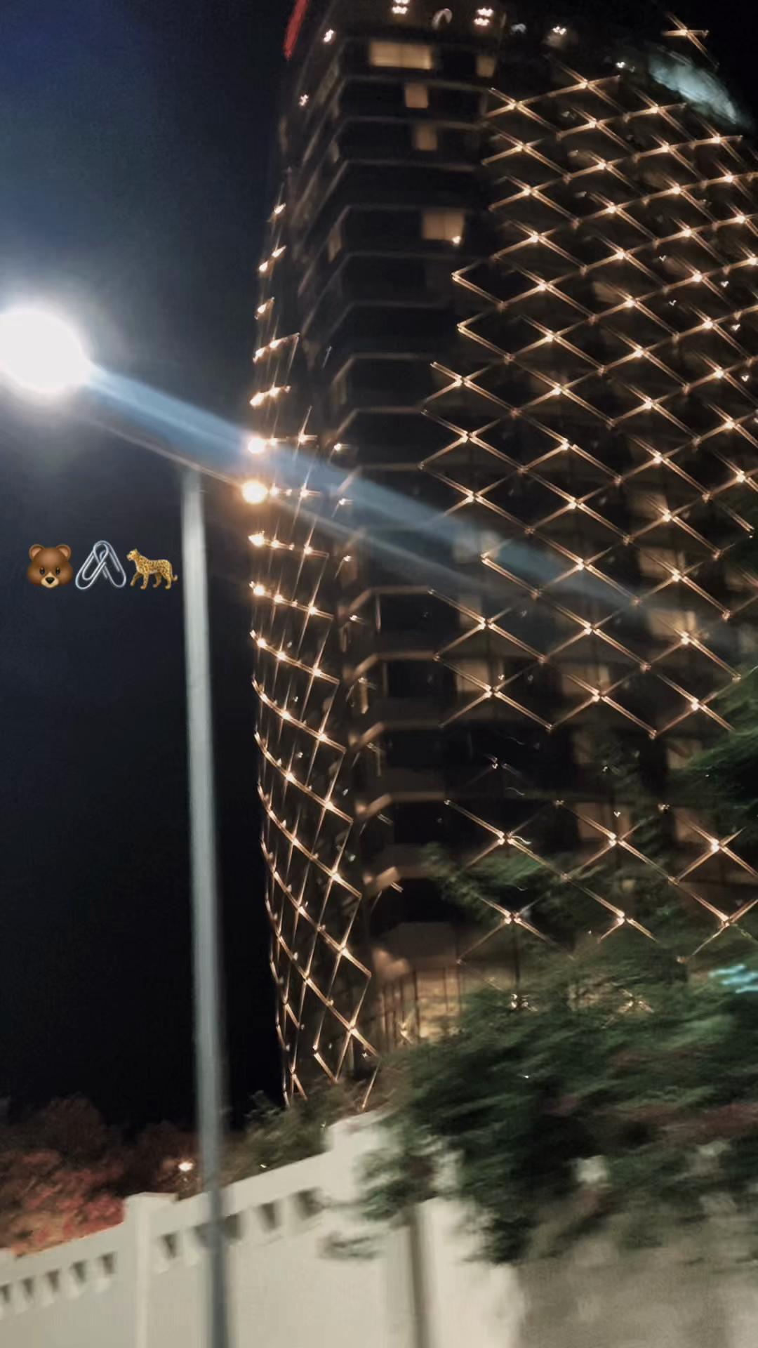 @قَــــــمَــــــرْ🌑