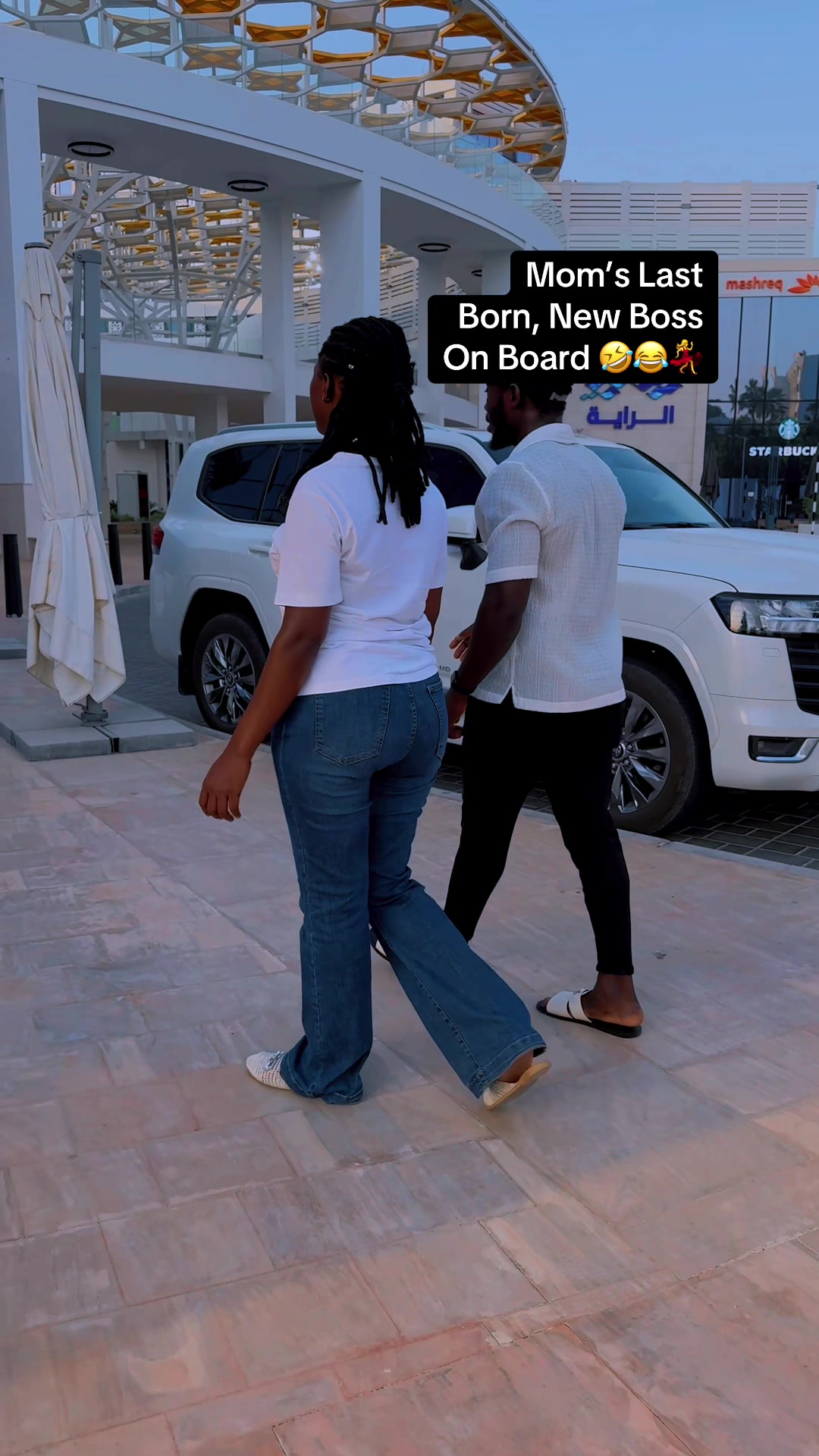 @Leah's fashion🇺🇬🇴🇲🇴🇲