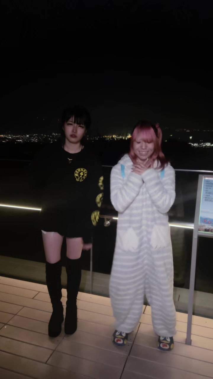 @陰キャちゃん(⃔ *`꒳´ * )⃕↝