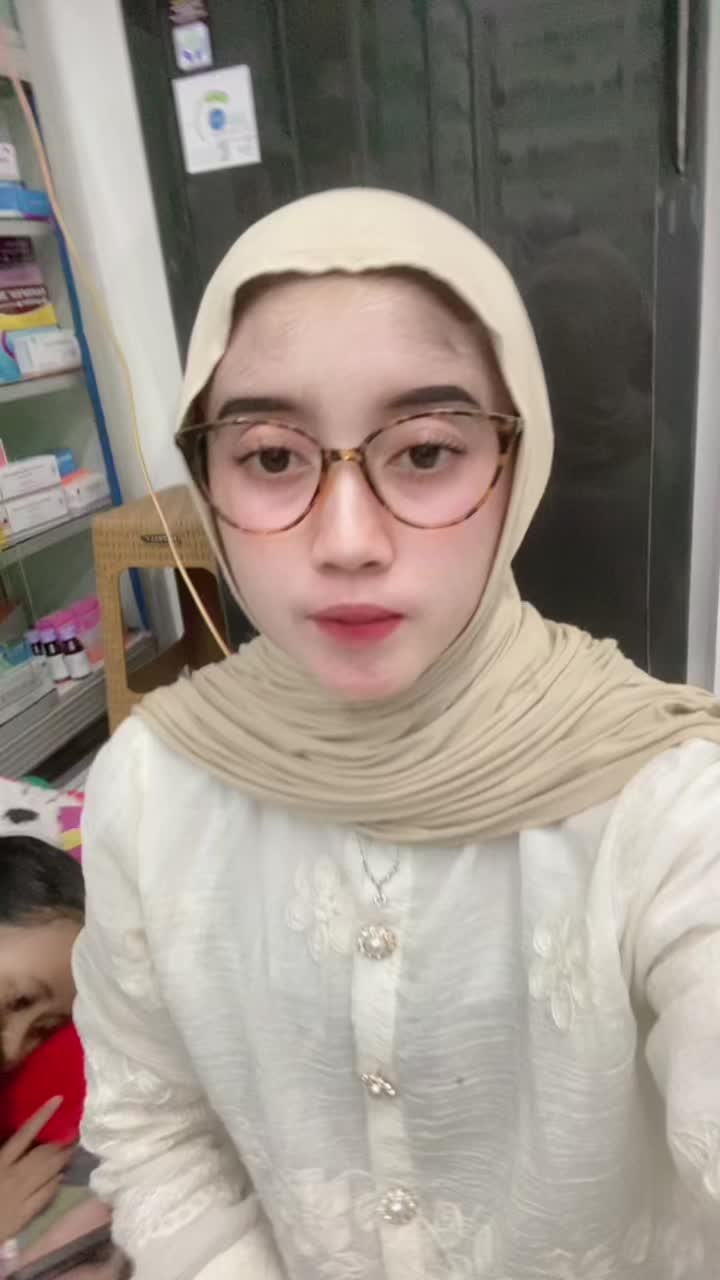 @nisrinn_14
