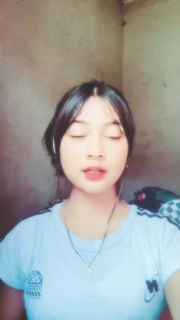 @fitriirorr