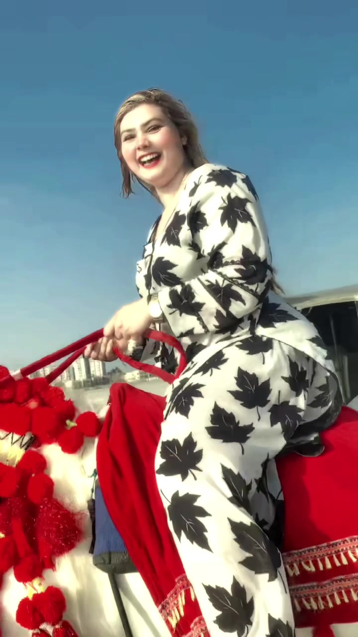 @aroojkhansm