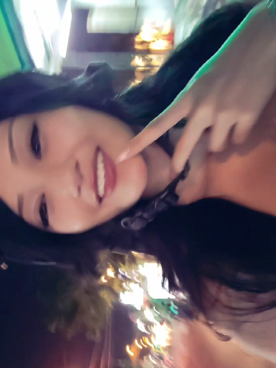 @♡ evie ♡