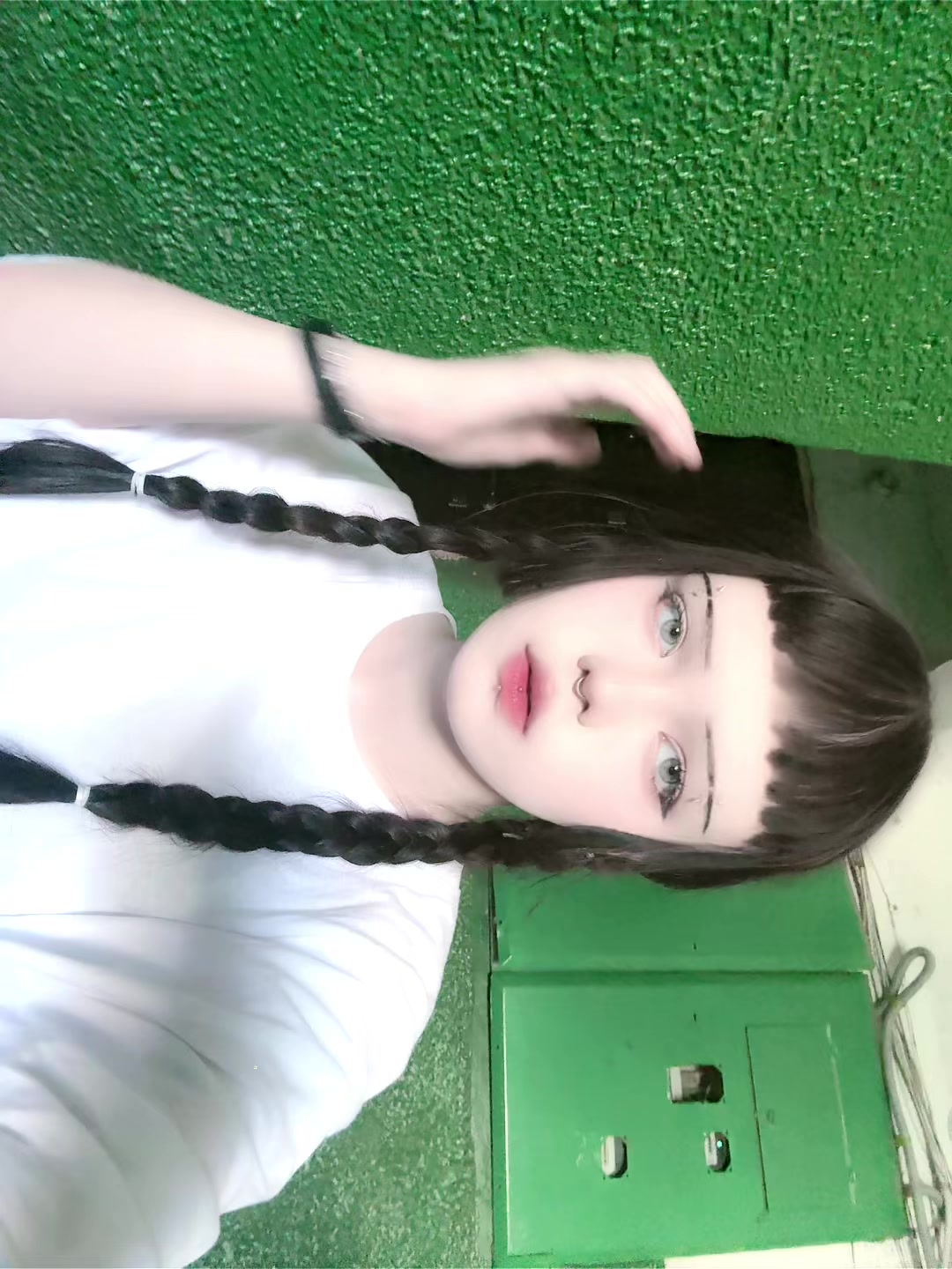 @alinkiola