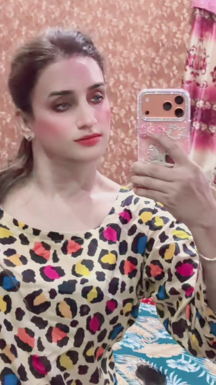 @Kami_Bulbul