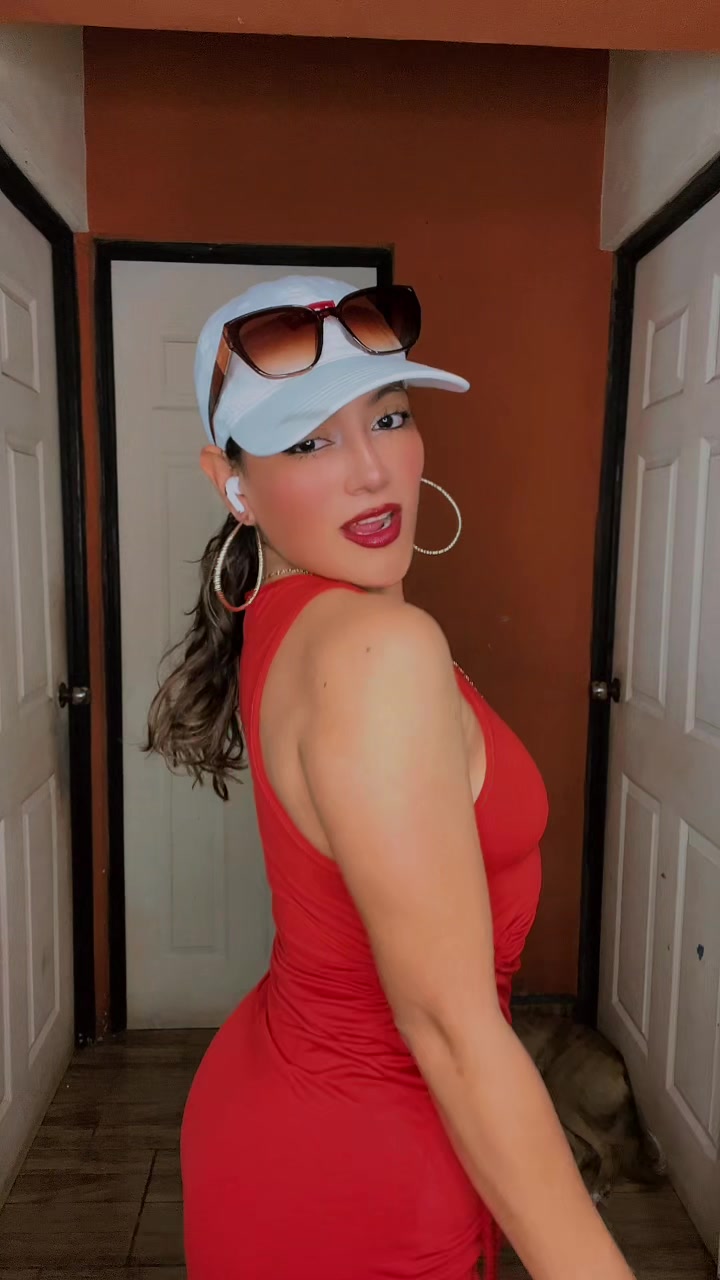 @Alejandra Ramirez☀️
