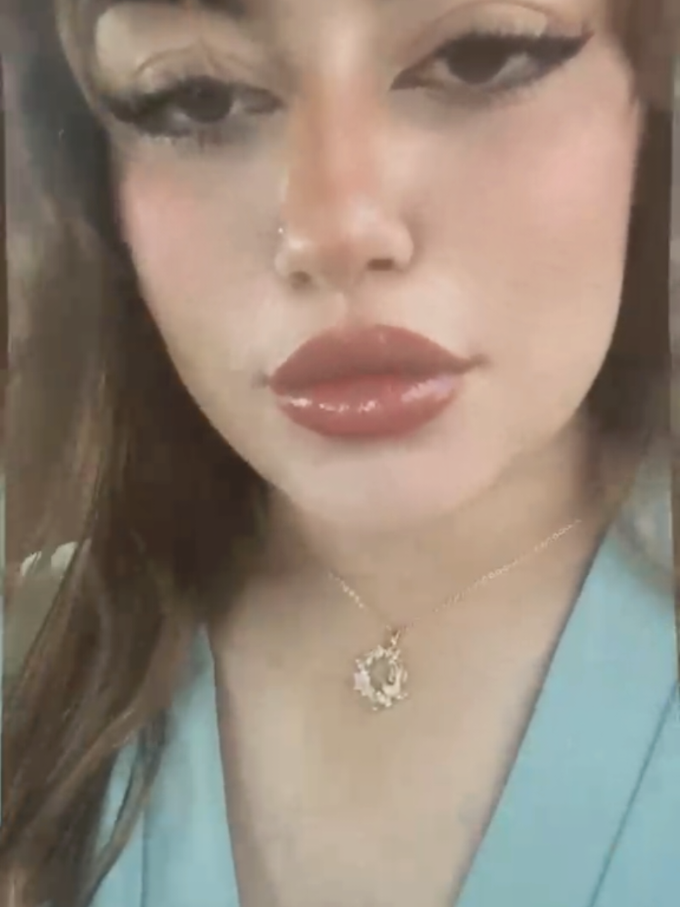 @SOPHIA👑