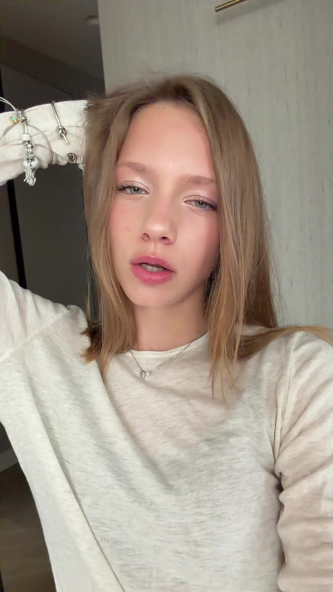 @Тгк: alliseme𝜗𝜚˚⋆
