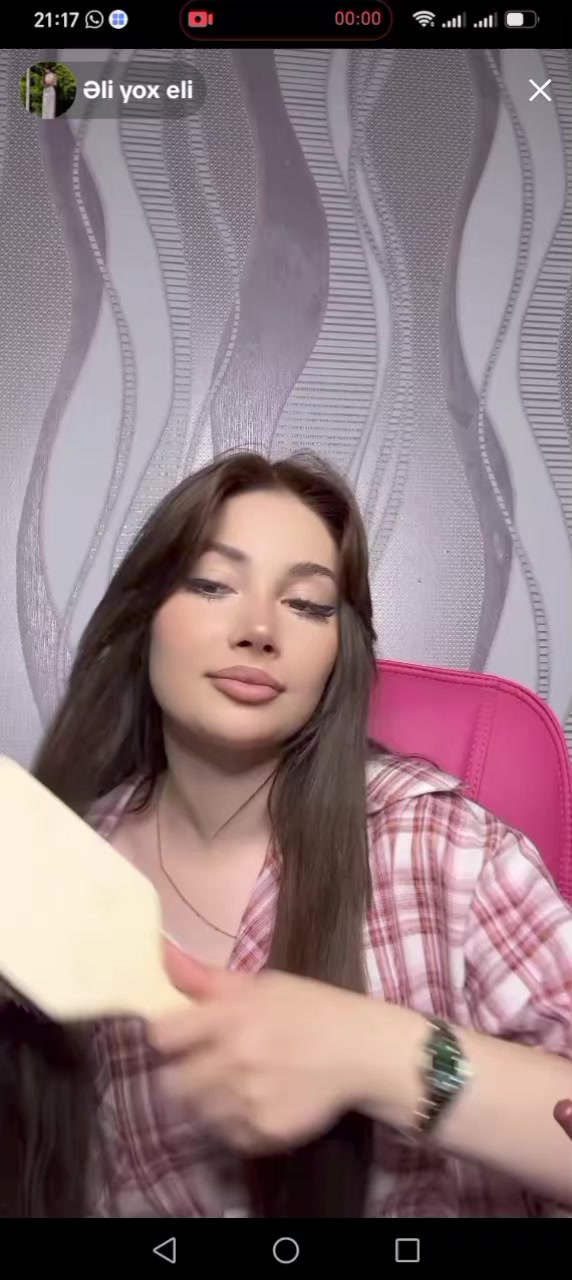@Nazli Qız 😌