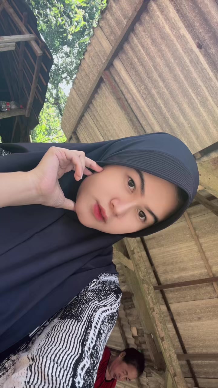 @_nenklea