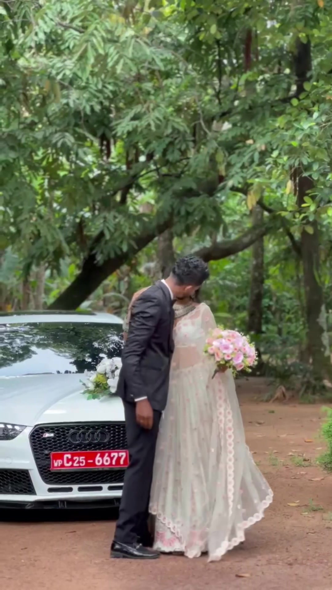 @KU Luxury Wedding Cars & Tours
