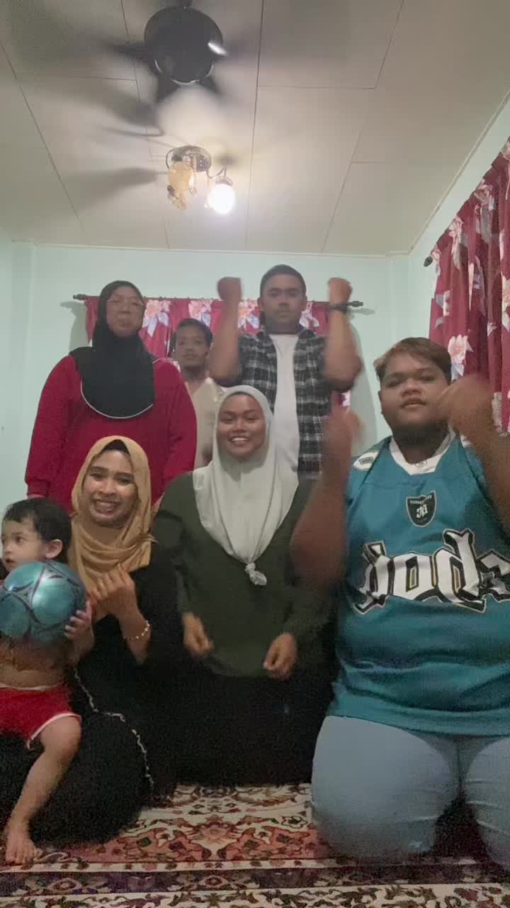 @Azwan99