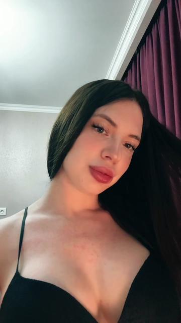 @Bella_cherry