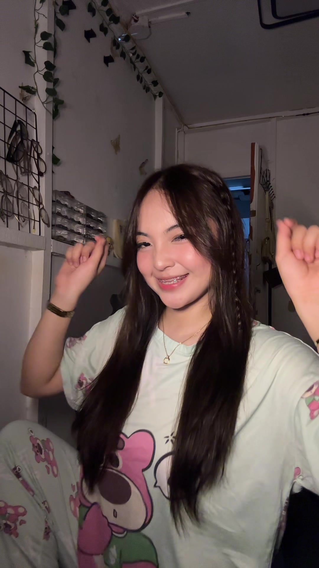 @Nicole
