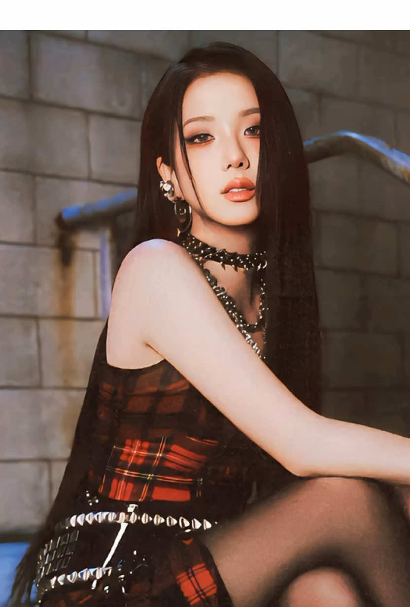 @sooyaa_