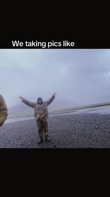 @DmitriDirks24