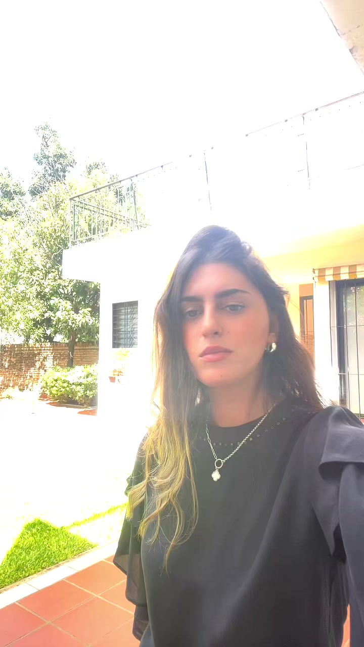 @abril