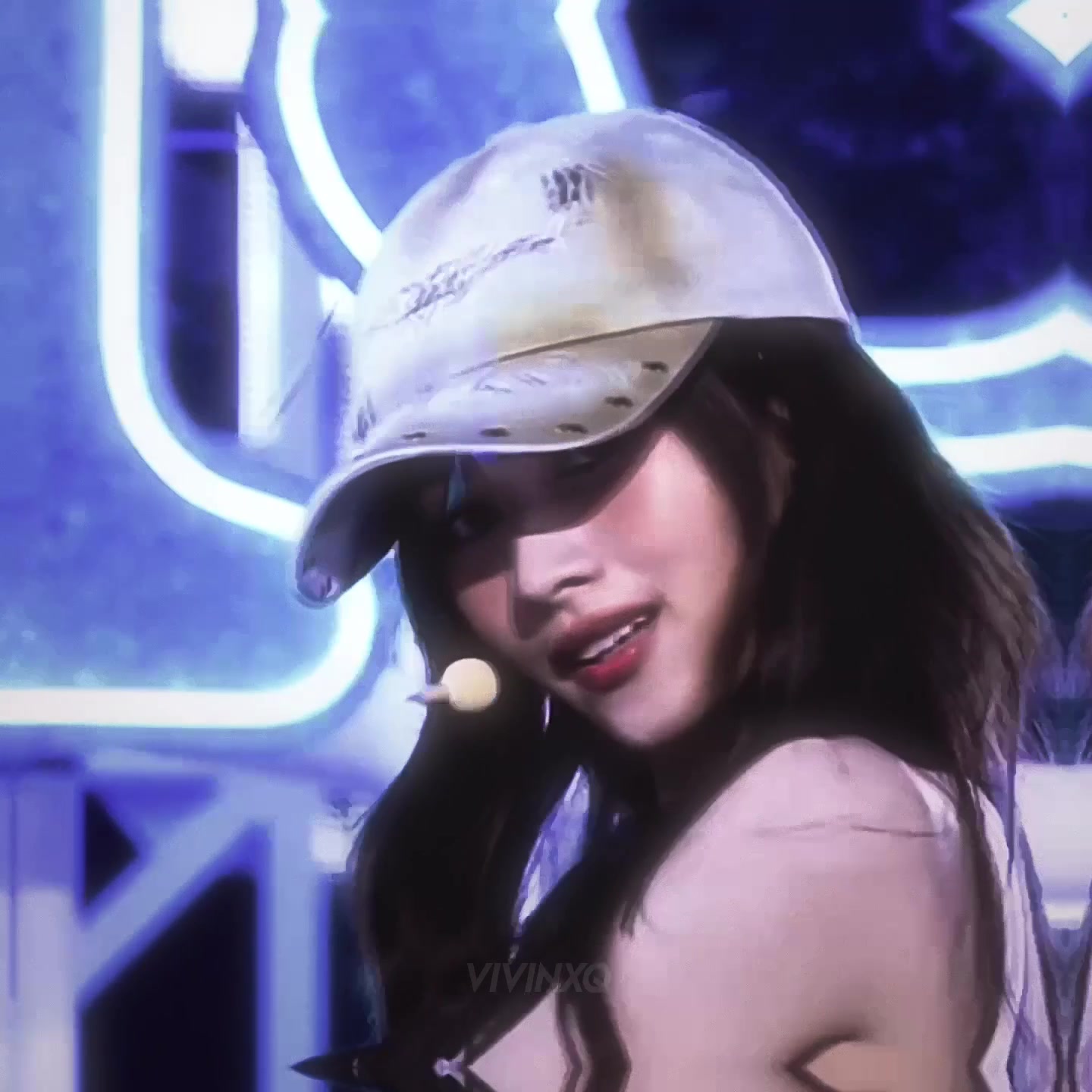 @vivi