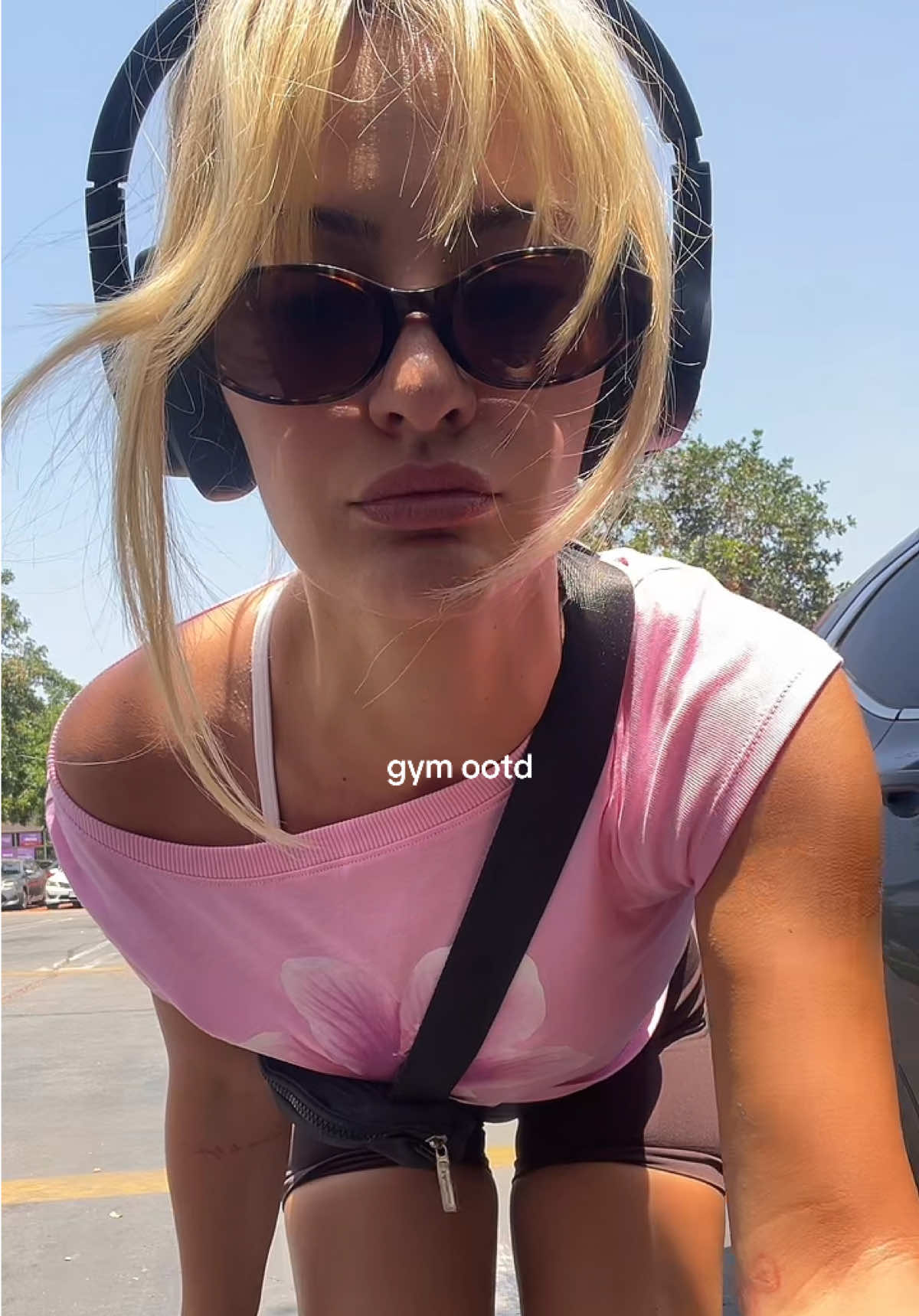 @hollyanna✰