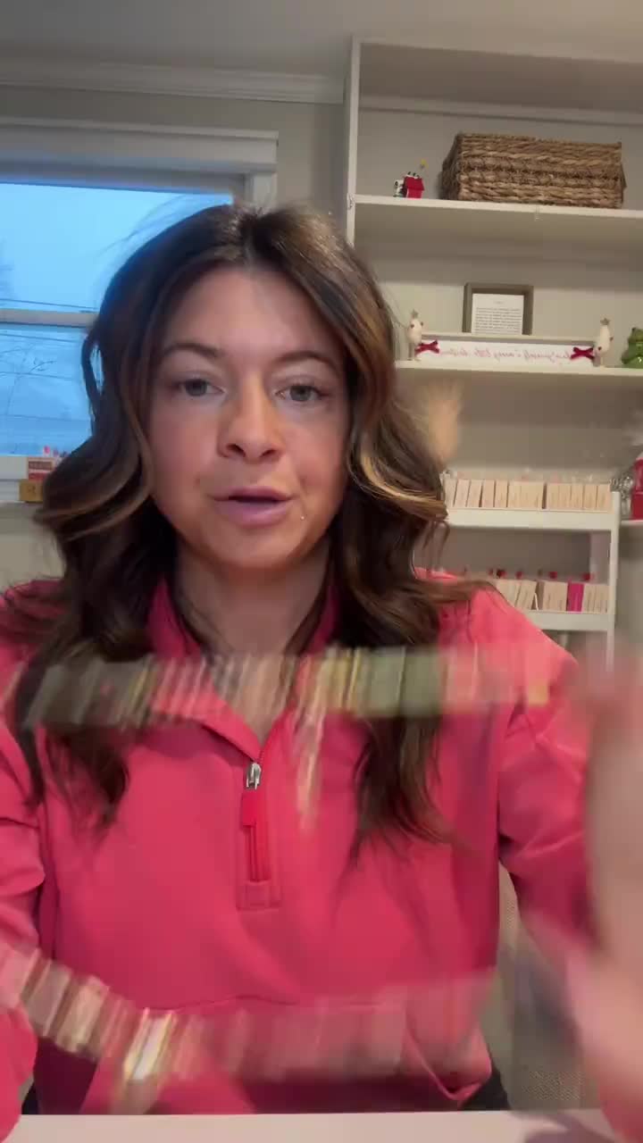 @GlossyChicGoddess