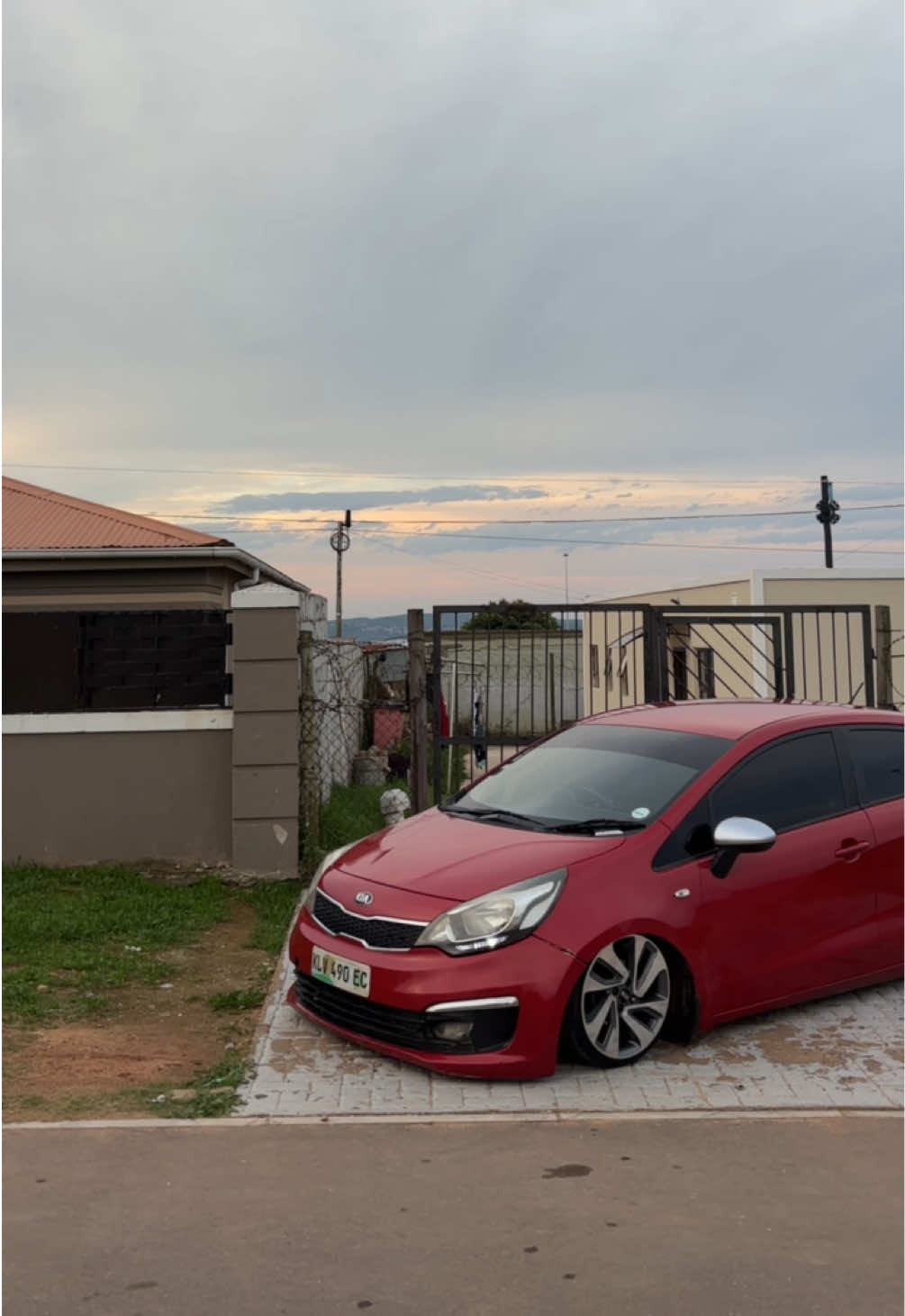 @jevaneo_bagged_kia