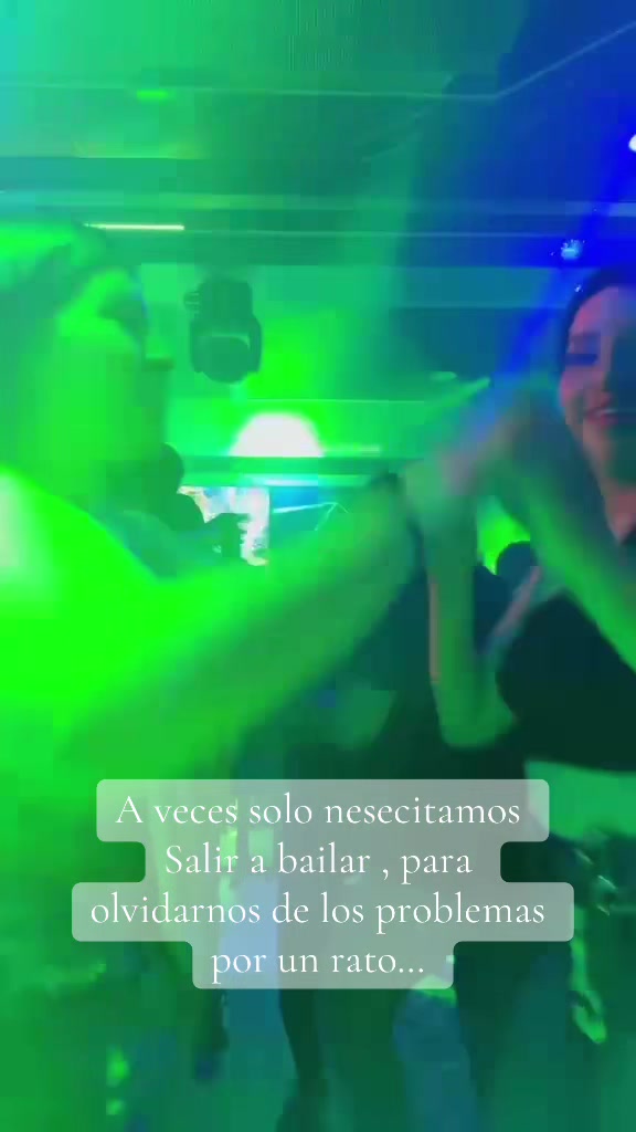 @Lucia M2829