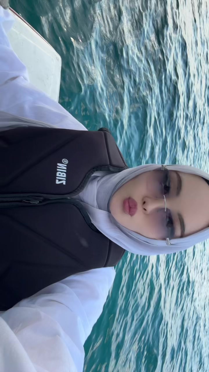 @El1ka_00